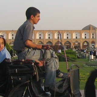 Kutschfahrt in Isfahan in Iran: "Maral Koohestanian" / www.jugendfotos.de
