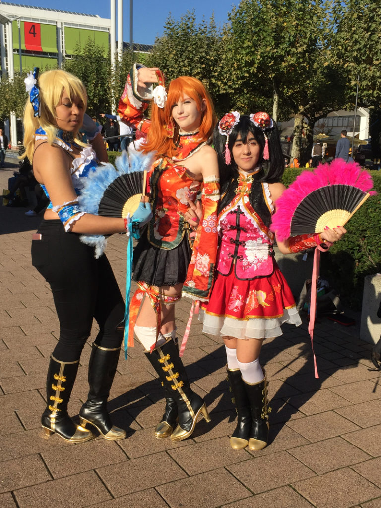 Sophie, Natalie und Jana verkörpern ihre Lieblingscharaktere aus der Serie "Love Life".